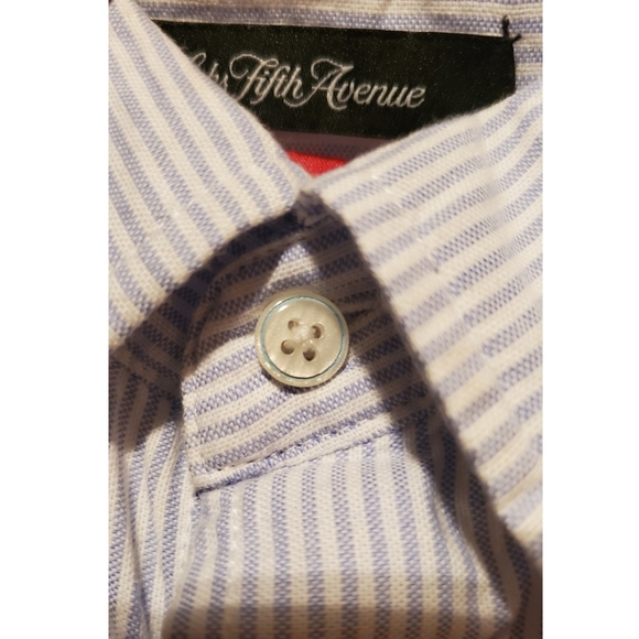 Saks Fifth Avenue trim fit long sleeve button-up - Picture 4 of 7